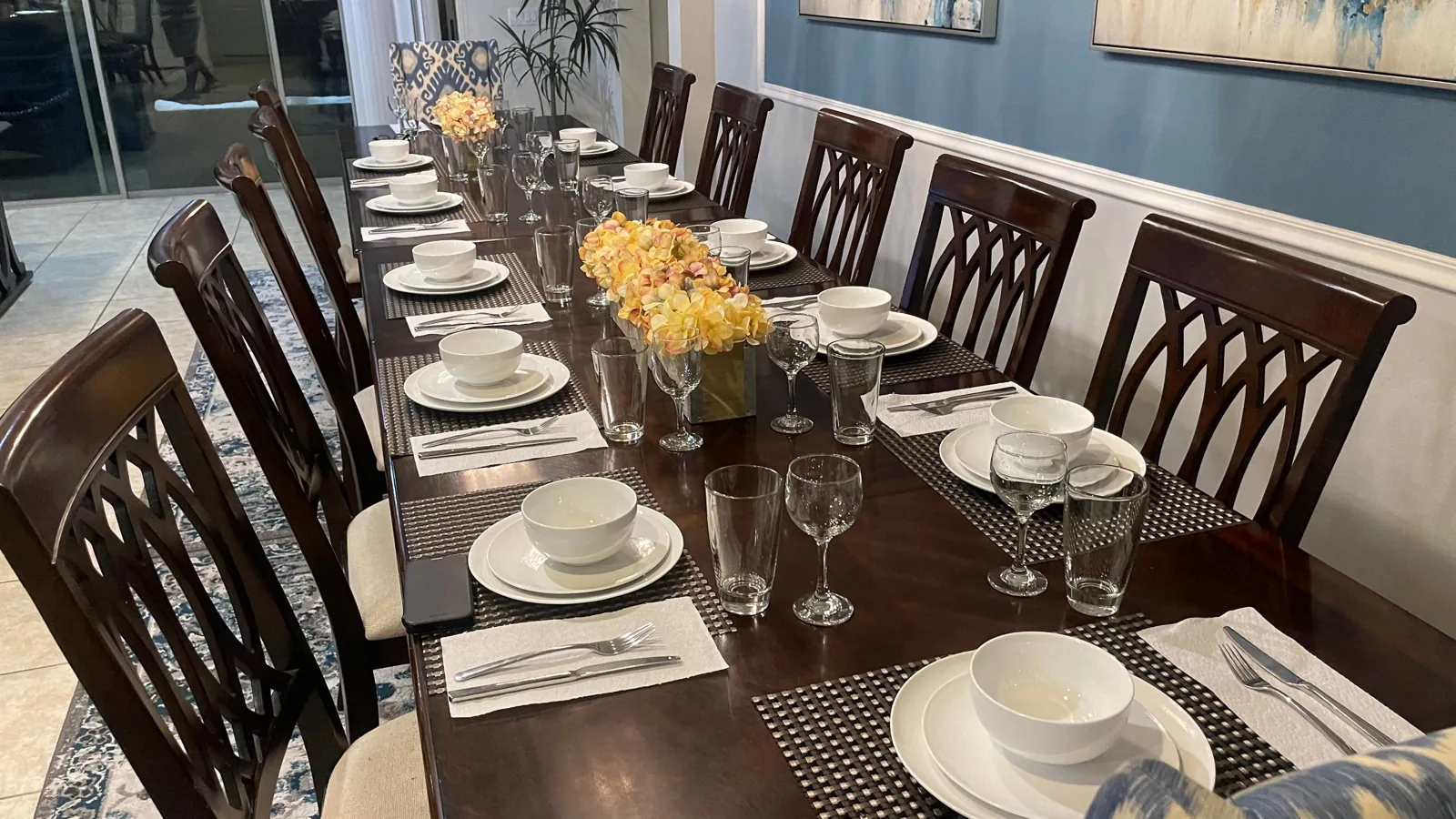 Nice Palms dining table ready for a group meal