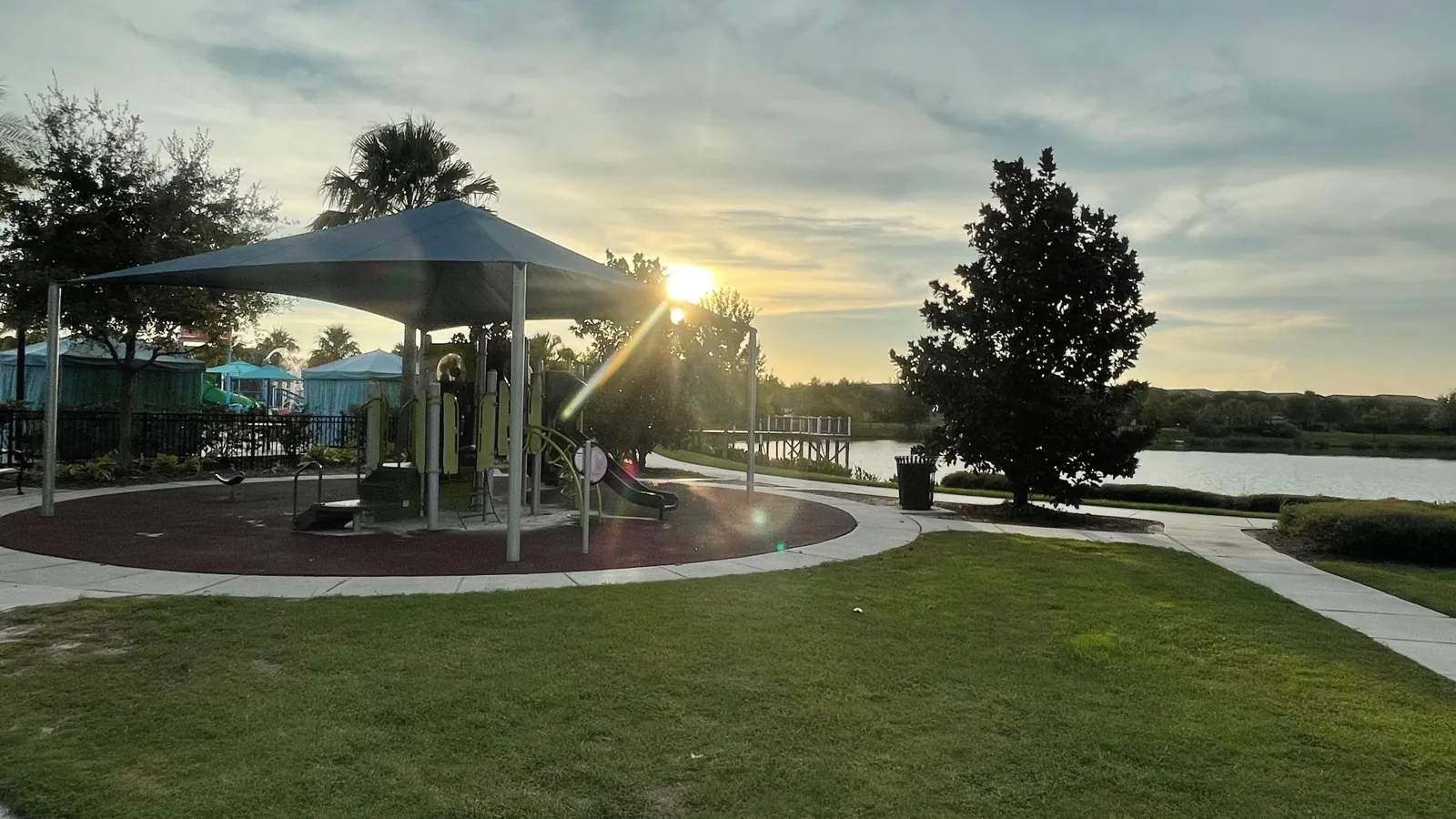 Outdoor lake and recreation scenery at Windsor at Westside